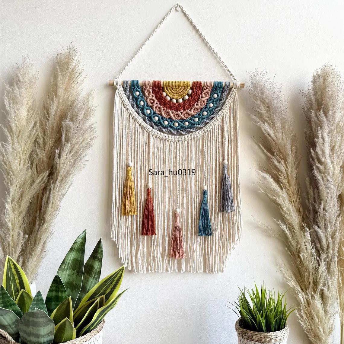 Macrame Wall Hanging - معلقة جدارية بوهيمية ملونة من الماكراميه