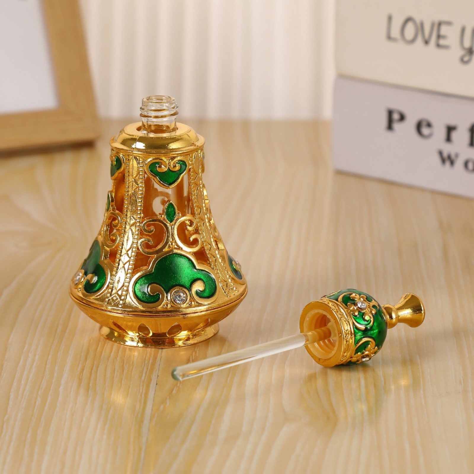 زجاجة عطر مزخرفة على شكل جرس م - مراجعة Home Decor Glass وسعره