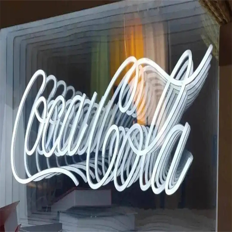 تصميم مجاني مخصص لافتة نيون LE - مراجعة Neon Sign Led Custom وسعره